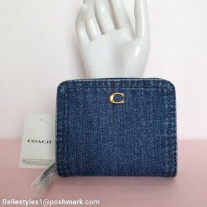 COACH Billfold Small Wallet in Denim -Deep Blue color ⭐